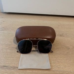 LIKE NEW Illesteva Samui Sunglasses